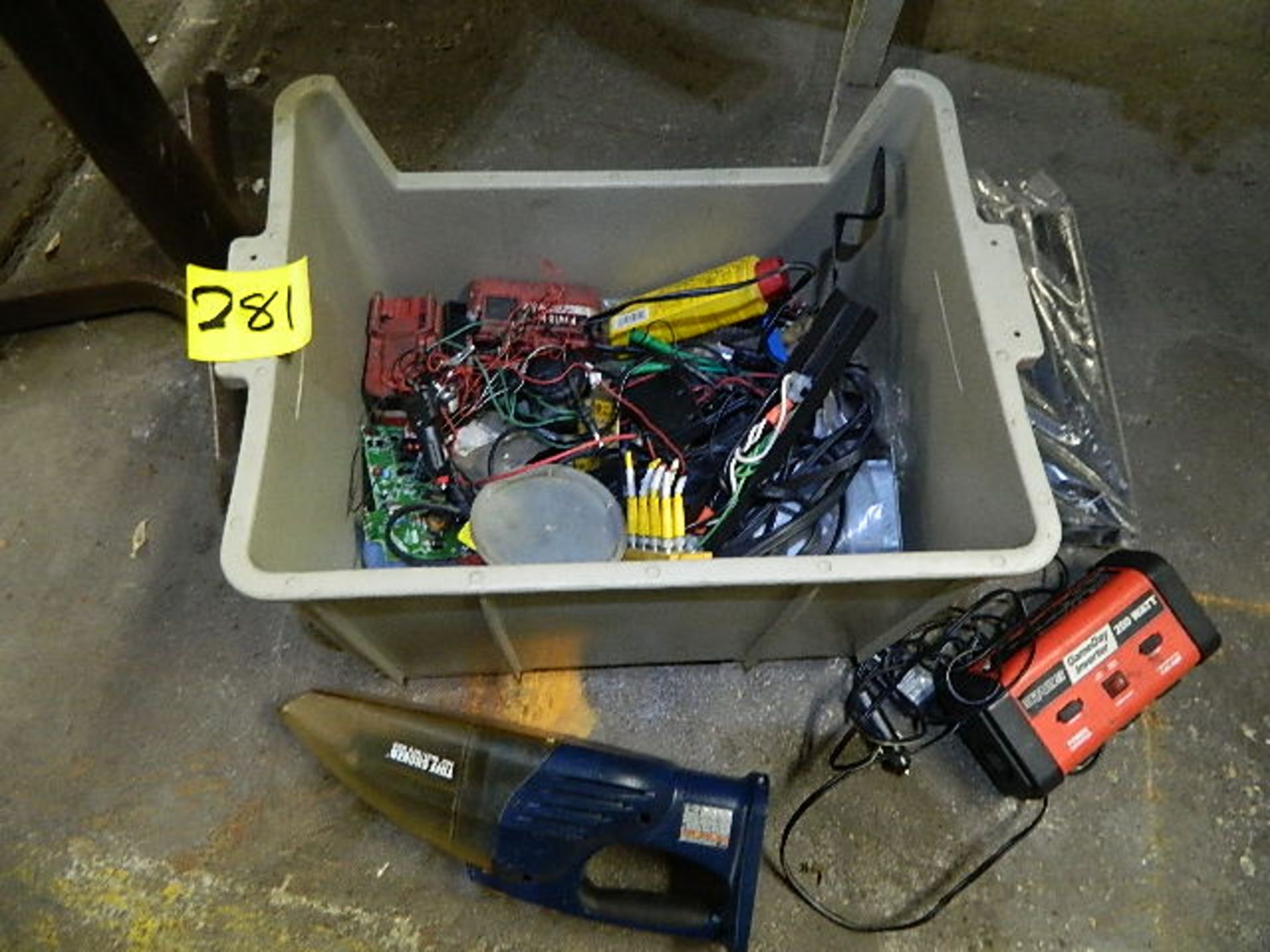 Tools. Lot Of 2 Come Alongs, Ryobi Sawsall 115 V., Rally 200 Watt Inverter, Misc. Electronic In Tub