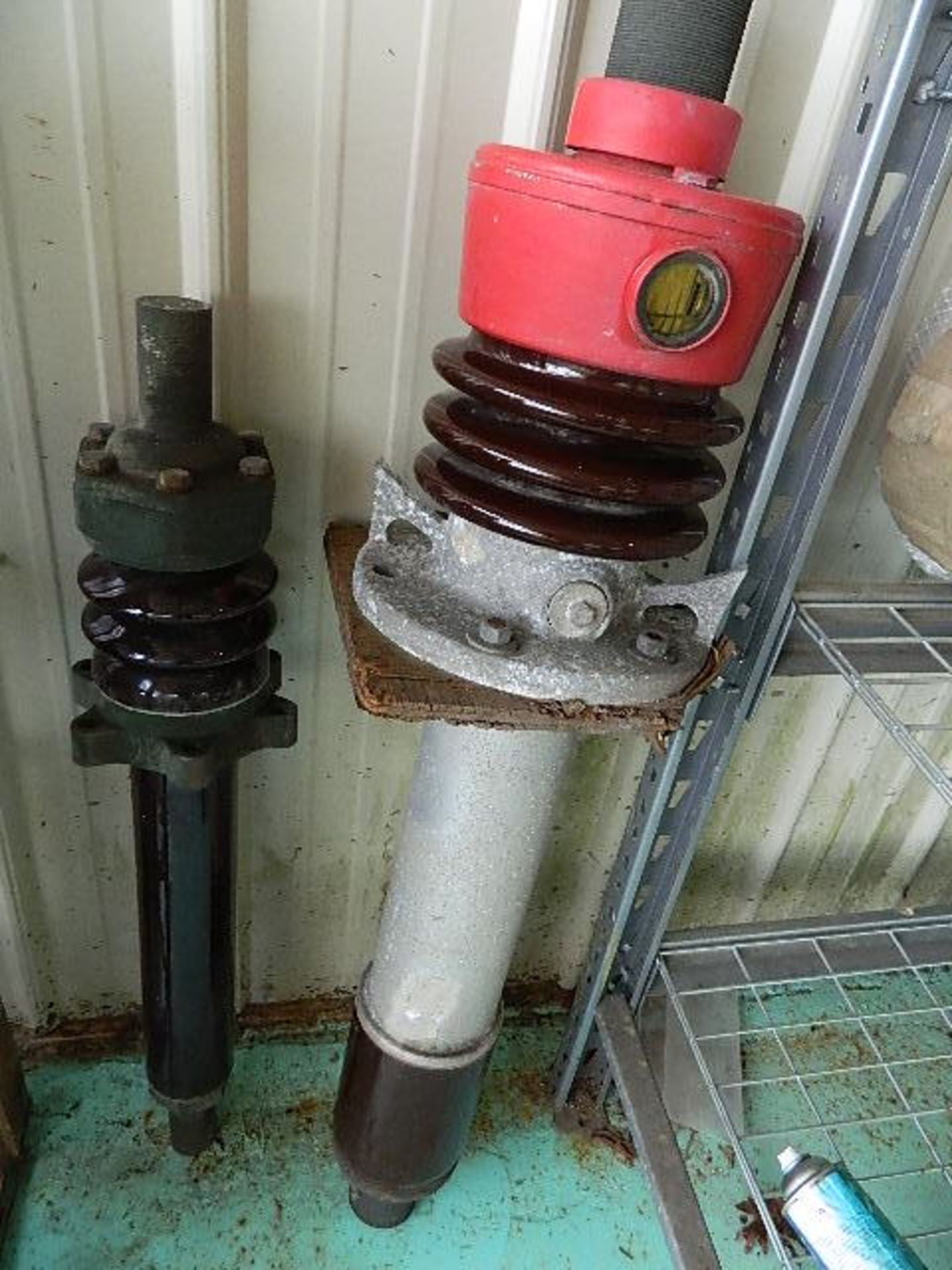 Insulators - Image 2 of 5