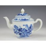 A Chinese blue and white teapot and cover, early 20th century,
