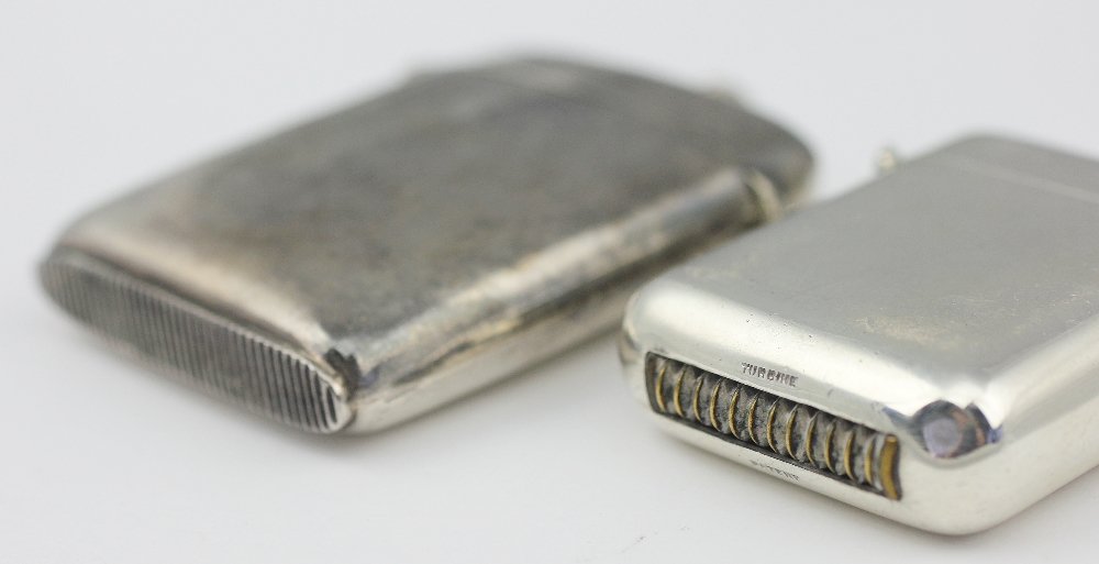 An Edwardian silver 'Turbine' vesta case or striker, Sampson Mordan & Co, Chester 1908, - Image 3 of 4