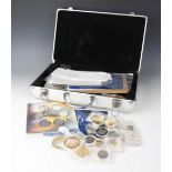 A large collection of modern commemorative coins,