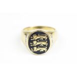 A silver gilt gentlemans signet ring,