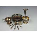 A selection of silver comprising; a silver sugar bowl, Mappin & Webb Ltd, Birmingham 1977,