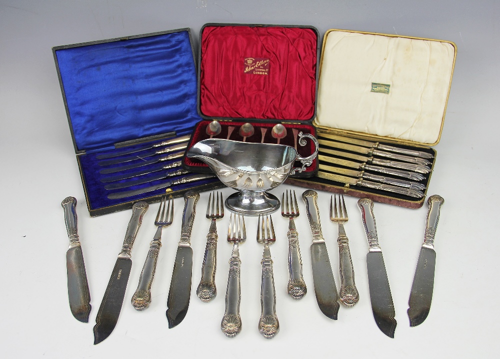 A selection of silver and plated wares, to include a cased set of six silver teaspoons,