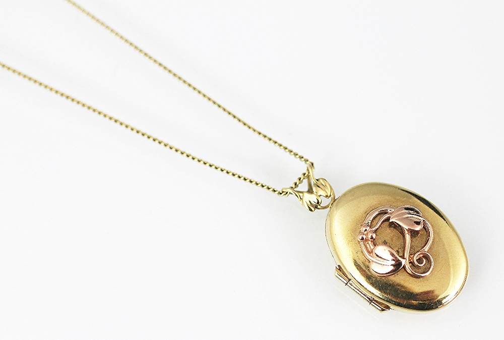 A Clogau 9ct gold 'Tree of Life' locket with attached fine Clogau gold chain, weight 9.