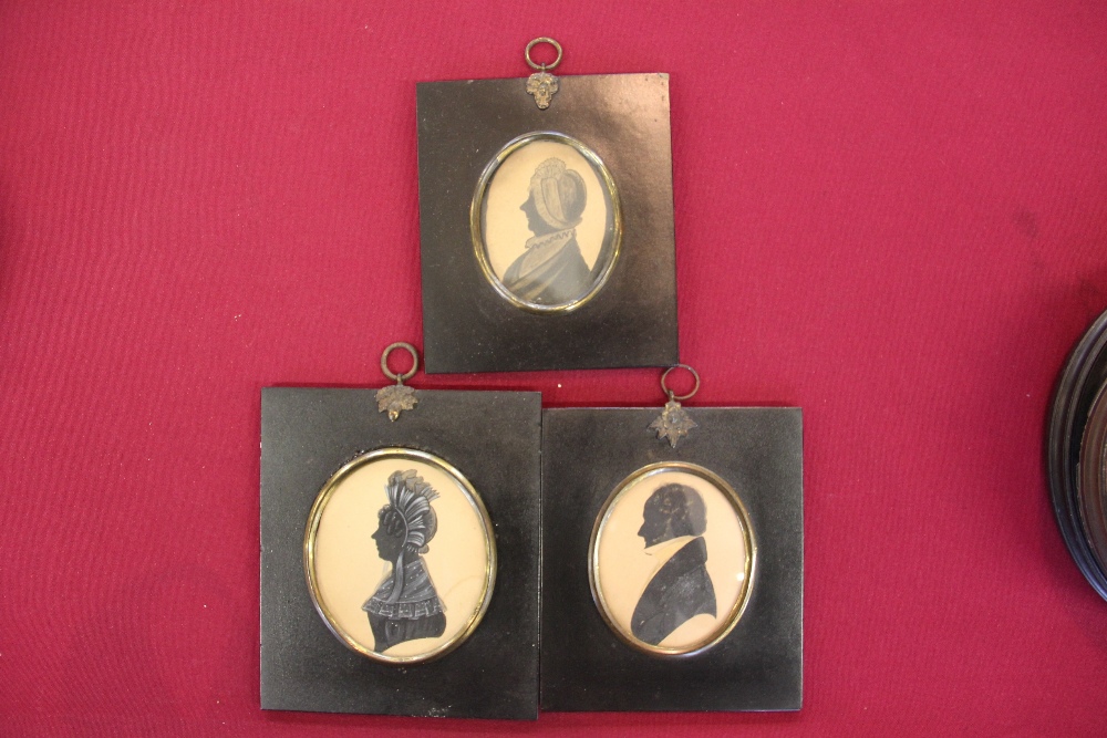 A collection of 18th century and later family silhouettes and oval pencil portraits to include - Image 8 of 13