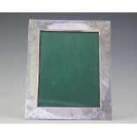 An '800' standard silver rectangular photograph frame,