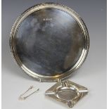 A silver salver, Barker Ellis Silver Co, Birmingham 1984, with beaded edge, 26cm diameter,