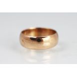 A 9ct rose gold wedding band, size M, weight 5.