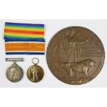 A World War One pair and death plaque to 4331 Pte E. W. G. Warr, Oxf & Bucks L.I.