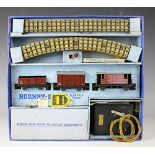 A Hornby Dublo OO gauge EDG7 tank goods train set, with LMS 6917 locomotive,