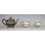 A Victorian silver three piece bachelor tea service, Albert Henry Thompson, Sheffield 1901,