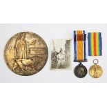 A World War I pair and death plaque to 15191 Pte W. J. Elson Ches.