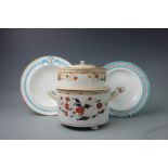 A Wedgwood pearlware ice pail, early 19th century,