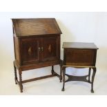 A 1920's oak bureau, of small proportions, 98cm H x 66cm W,