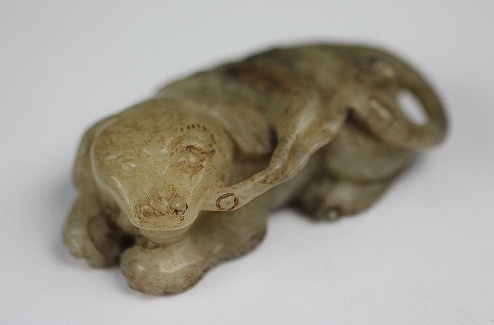 A Chinese carved jade figure of a Dog of Fo, 6.