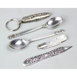 A pair of Georg Jensen Acorn pattern silver teaspoons, 9.7cm long, gross weight 21.