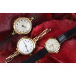 A ladys Avia 9ct gold wristwatch, the circular dial with gold arabic numerals and batons,