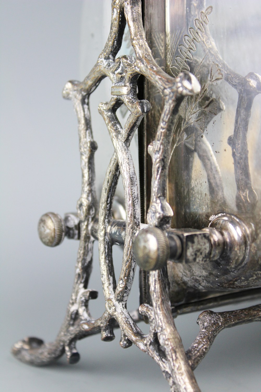 A Victorian silver plated biscuit box, with two hinged sections engraved with ferns, - Image 2 of 3
