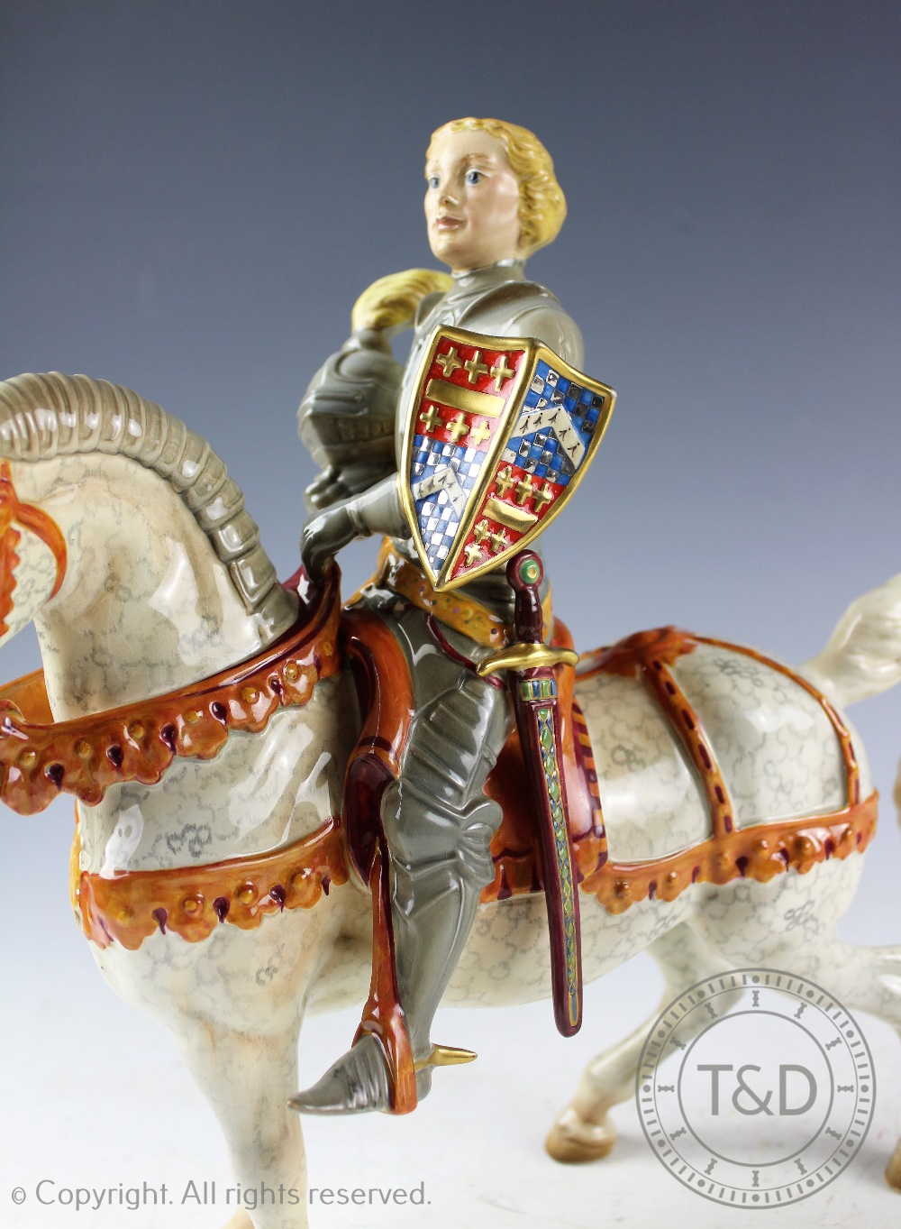 A Beswick Knight in Armour (The Earl of Warwick), model number 1145, designed by Arthur Gredington, - Bild 5 aus 6