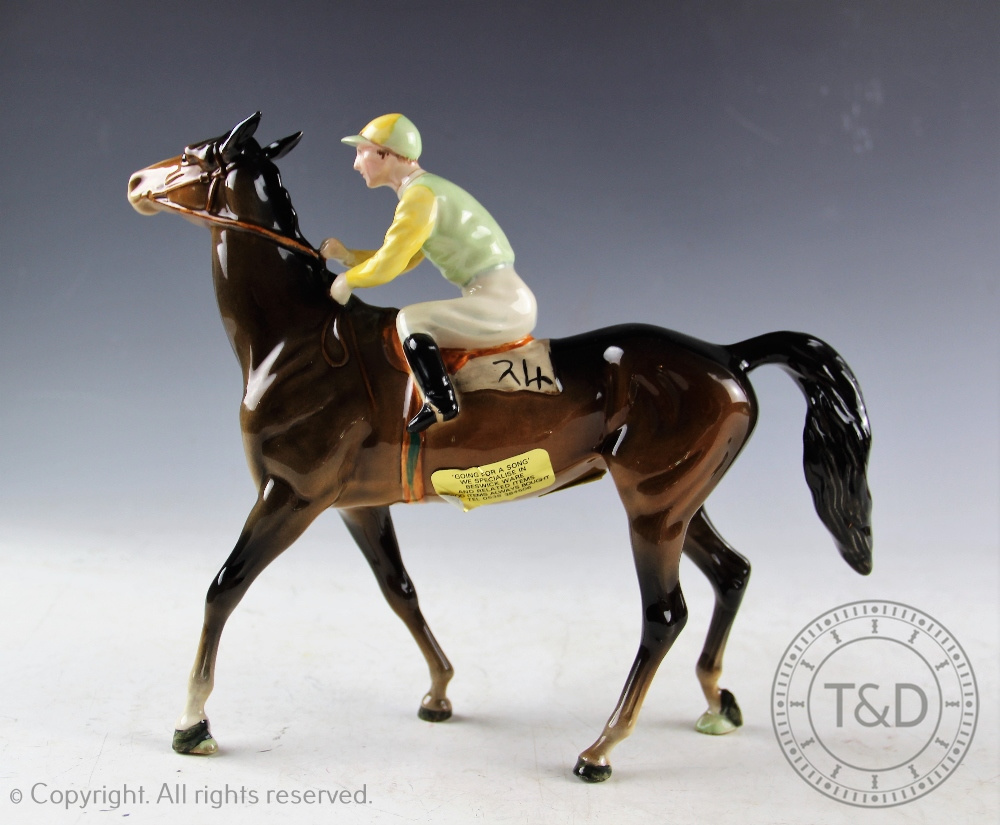 A Beswick Racehorse and Jockey - walking racehorse in brown colourway No. - Bild 2 aus 4