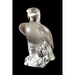 AQUILA in cristallo Lalique. XX secolo Misure: cm 14 x 14,5 x h 24