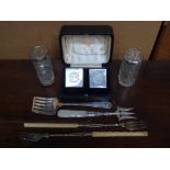A mixed lot to include two silver serviette/placard holders by Cornelius Desmoreaux Saunders and