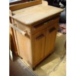 A maple kitchen unit.