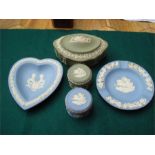 Five pieces of Wedgwood Jasperware to include a green dish with lid, a small green tricket pot, a