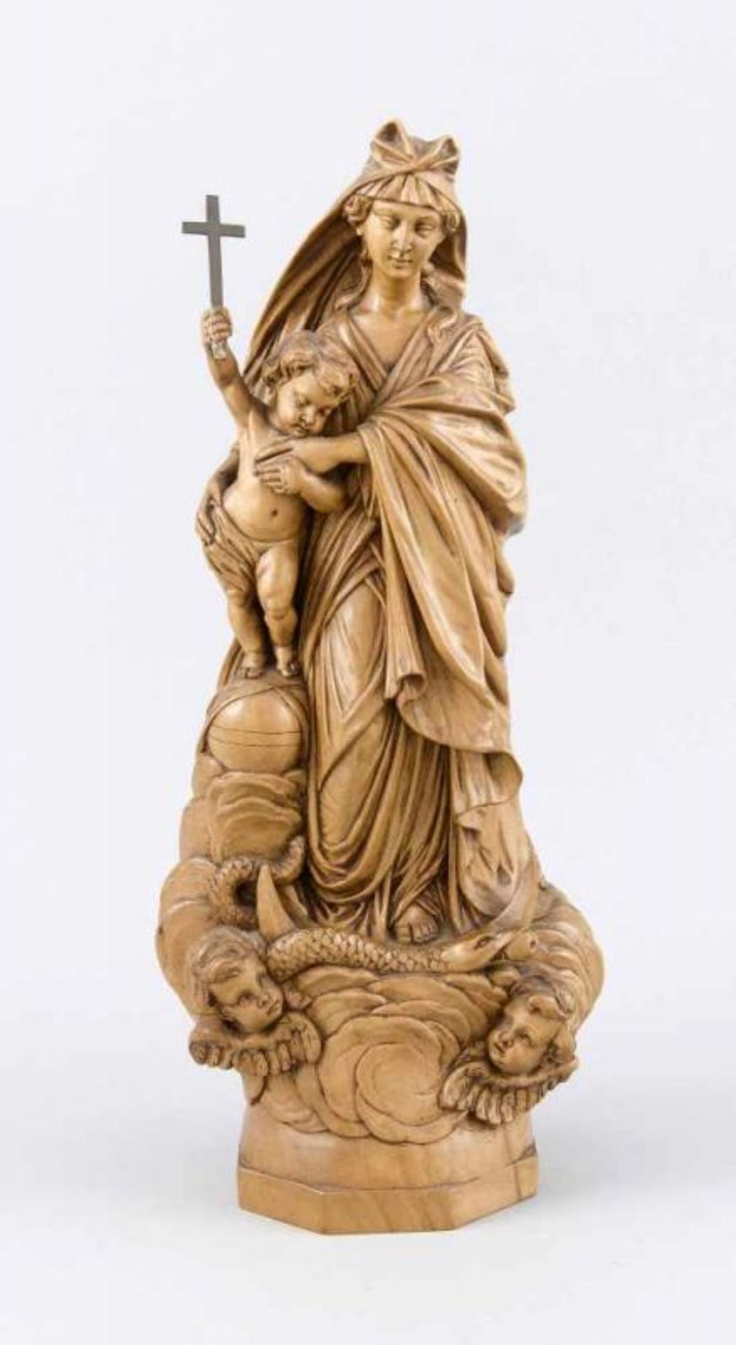Beautiful detailed wooded Mary image in Baroque style. Southern Germany, circa 1920. Dimension: 31