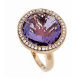 Yellow gold ring, 750/000, with amethyst and diamond. Ring with a round-faceted amethyst 8.19 crt