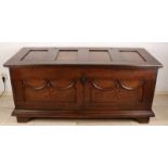 Beautiful German oak wood with nuts blanket box. About 1780. Louis Seize, with star intarsia and