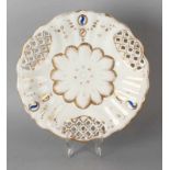 Antique German KPM porcelain bowl. Approx. 1920. Scale is open and gold-decorated. Dimension: 28.5
