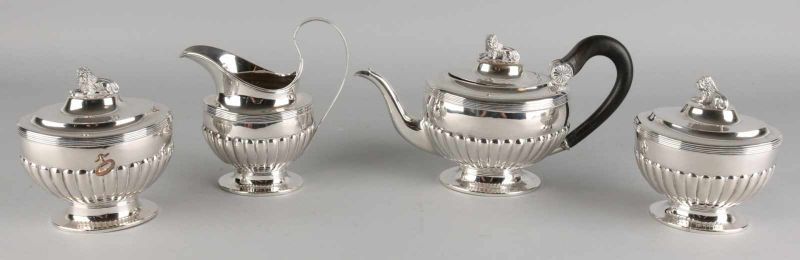 Special silver teaservies, 833/000, with a teapot, sealing tea, sugarcane and milk can. Oval model