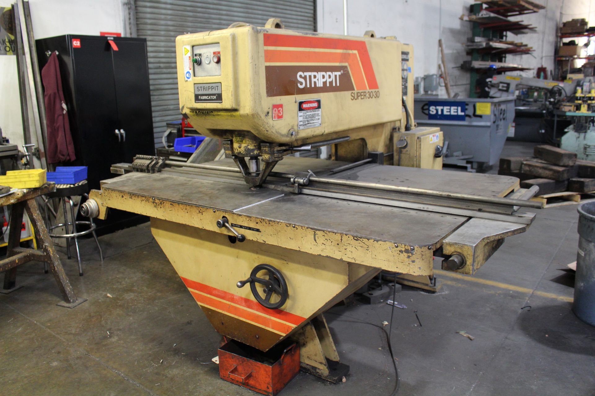 STRIPPIT SUPER 30/30 SINGLE END PUNCH, S/N 201341284, CABINET OF PUNCHES & TOOLING
