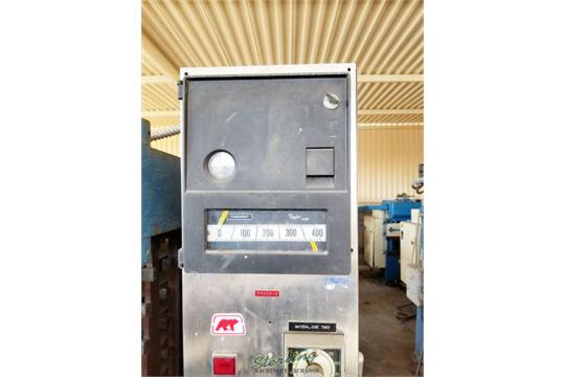 125 Ton Used PHI Credit Card 4 Post Hydraulic Laminating Press With Steam Heated Platens - Image 5 of 9