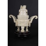 Decorative ivory container China, Republic period (minuko), 1 half of the 20th sent., container with