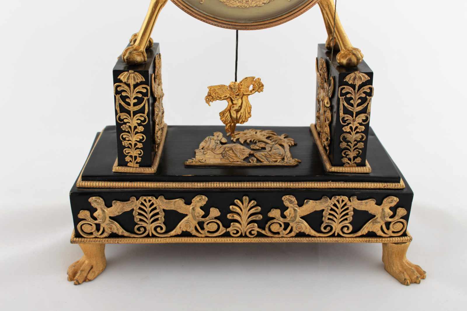 Rare Austrian Empire clock with automaton Austria, Vienna, cca 1810, fire gilt bronze case with - Image 3 of 14