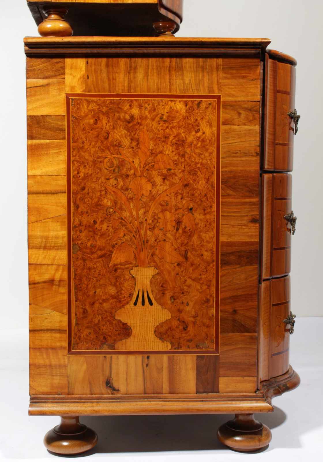 Baroque bureau cabinet Two-part bureau cabinet – dresser and additional chest of drawers on the top, - Image 7 of 25