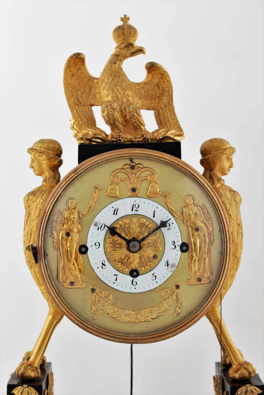 Rare Austrian Empire clock with automaton Austria, Vienna, cca 1810, fire gilt bronze case with - Image 8 of 14