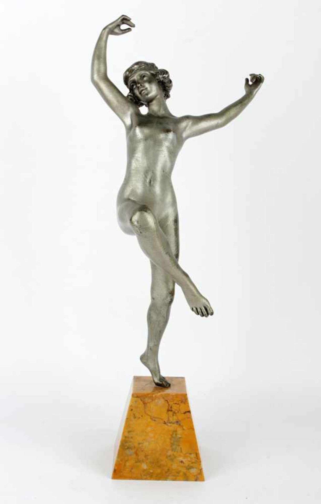 Suchy Otomar (*1881) attributed Nude, 1st half of the 20th century, moulded bronze, solver plated,