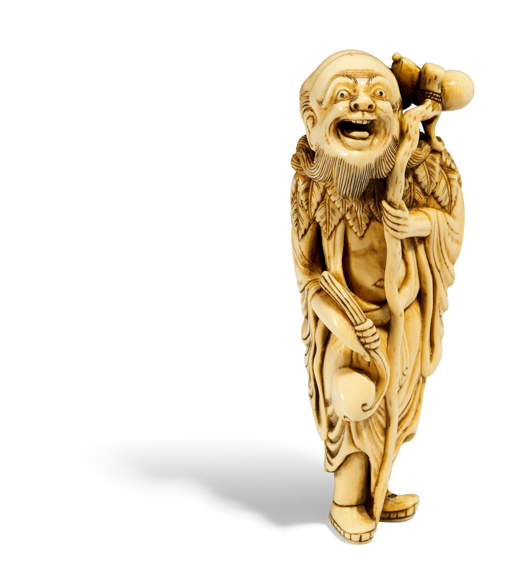 NETSUKE: SENNIN CHOKWARÔ. Japan. Edo-Zeit. Um 1800. Elfenbein, fein geschnitzt und graviert und