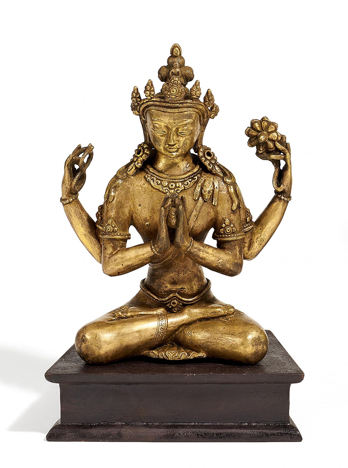 SHADAKSHARI LOKESHVARA. Tibet. Silberfarbene Bronze mit feinen Resten von Feuervergoldung. Die