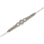 NATURPERL-DIAMANT-ARMBAND. England, um 1920. 585/- Gelbgold, Platin, Gesamtgewicht: 17,0g. L.ca.