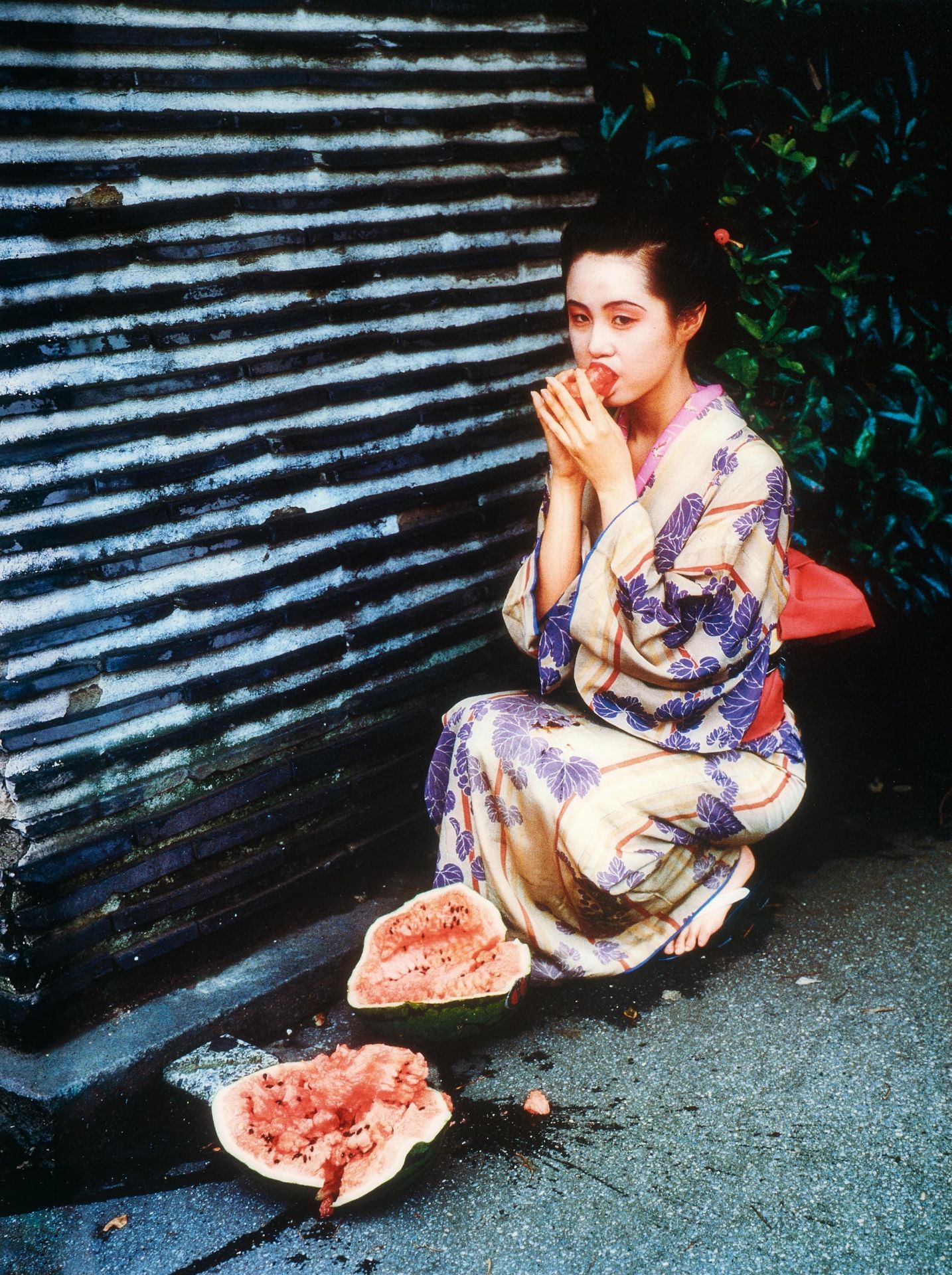 Araki, Nobuyoshi 1940 Tokyo Ohne Titel. Aus der Serie: Coulourscapes. 1991. C-Print auf Aludibond.