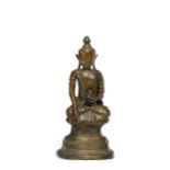 MEDIZINBUDDHA. Burma/Myanmar. 17./18. Jh. Ava-Stil. Bronze mit dunkler Patina und Resten von