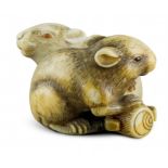 NETSUKE: ZWEI RATTEN. Japan. Edo-Zeit. Spätes 18. / Frühes 19. Jh. Zwei Ratten mit aufgeblähten