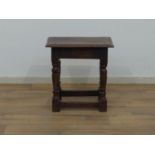 joined stool eiken joined stool met balustervormige poten verbonden door regel, 18e eeuw, h. 46, br.