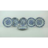 6 diverse Chinees porseleinen borden 6 blauw/wit Chinees porseleinen borden met decor van