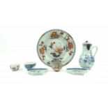 lot Chinees porselein lot Chinees porselein waaronder chocoladekan met floraal decor en Imari